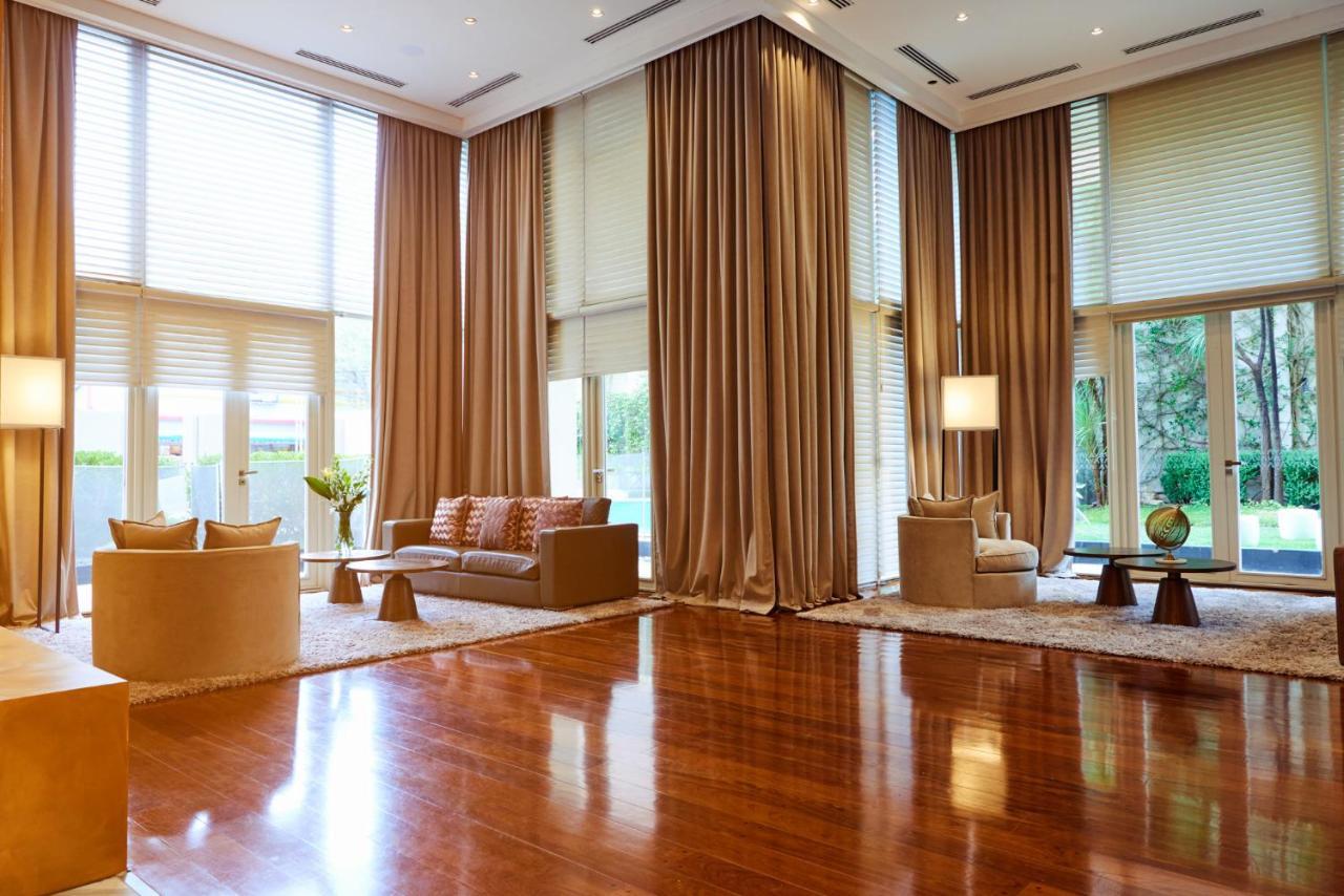 Grand Brizo Comahue Hotel เนวเก็น ภายนอก รูปภาพ