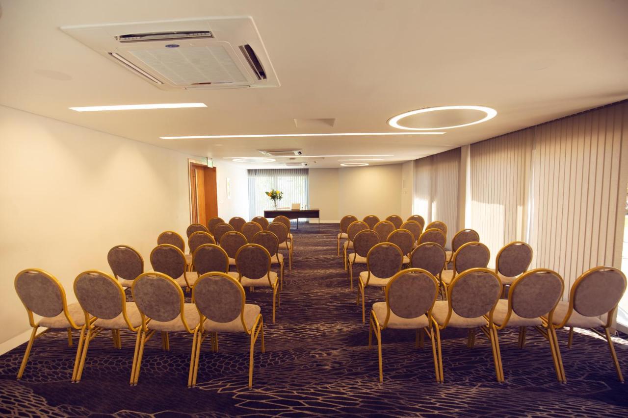 Grand Brizo Comahue Hotel เนวเก็น ภายนอก รูปภาพ