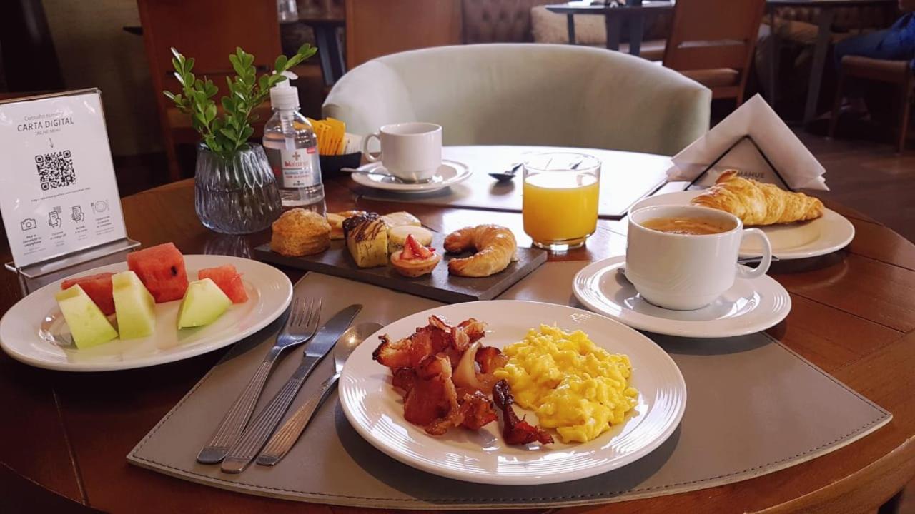 Grand Brizo Comahue Hotel เนวเก็น ภายนอก รูปภาพ
