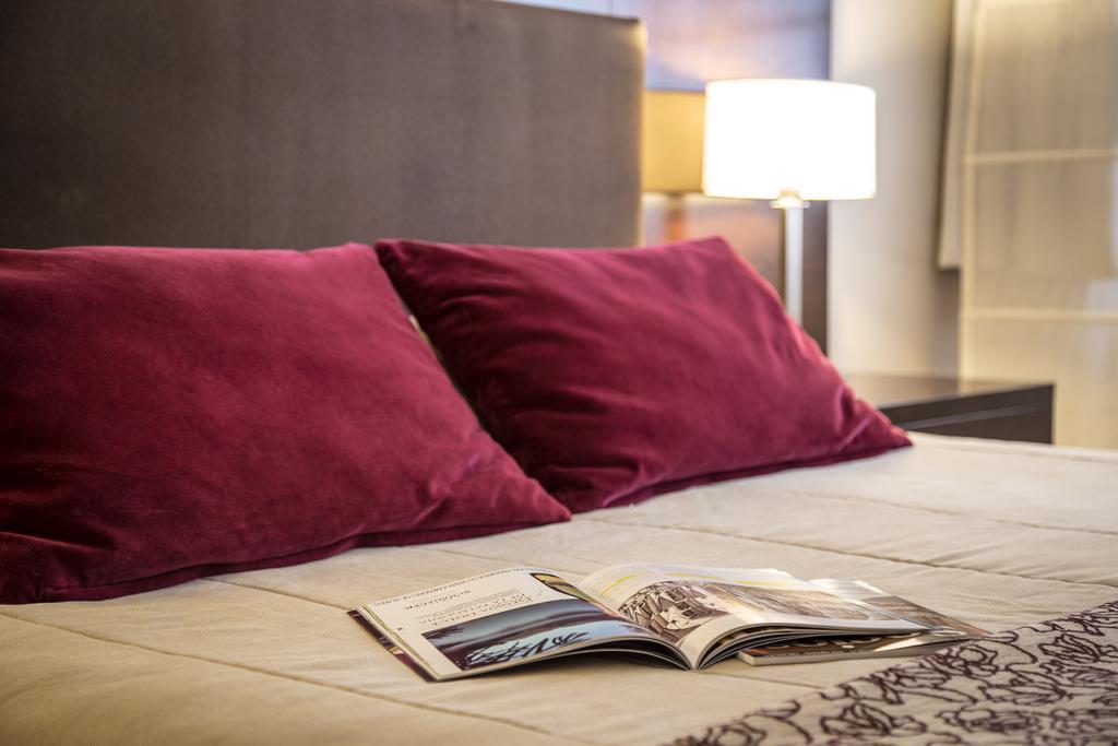 Grand Brizo Comahue Hotel เนวเก็น ภายนอก รูปภาพ